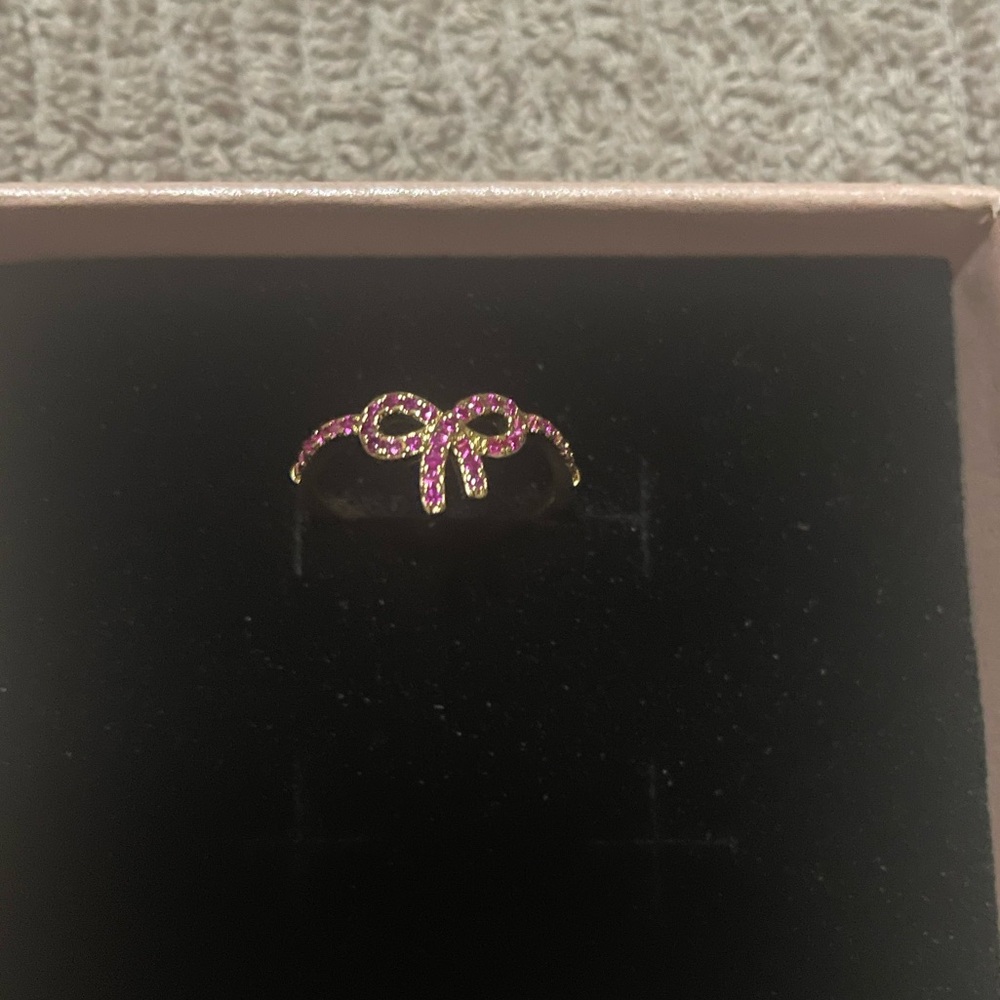 Gold and pink bow ring size 6